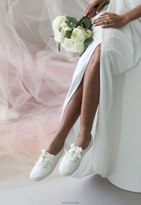 Footwear Champion Sequins Sneaker Women Keds 4D6HZ179 Off White