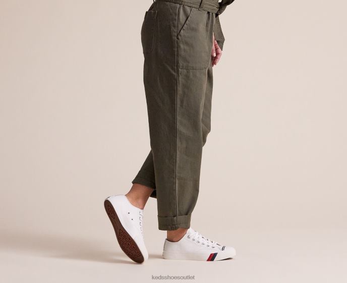 Footwear Royal Lo Classic Leather Sneaker Unisex Keds 4D6HZ136 White