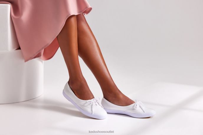 Footwear The Mini Canvas Slip On Sneaker Women Keds 4D6HZ5 White